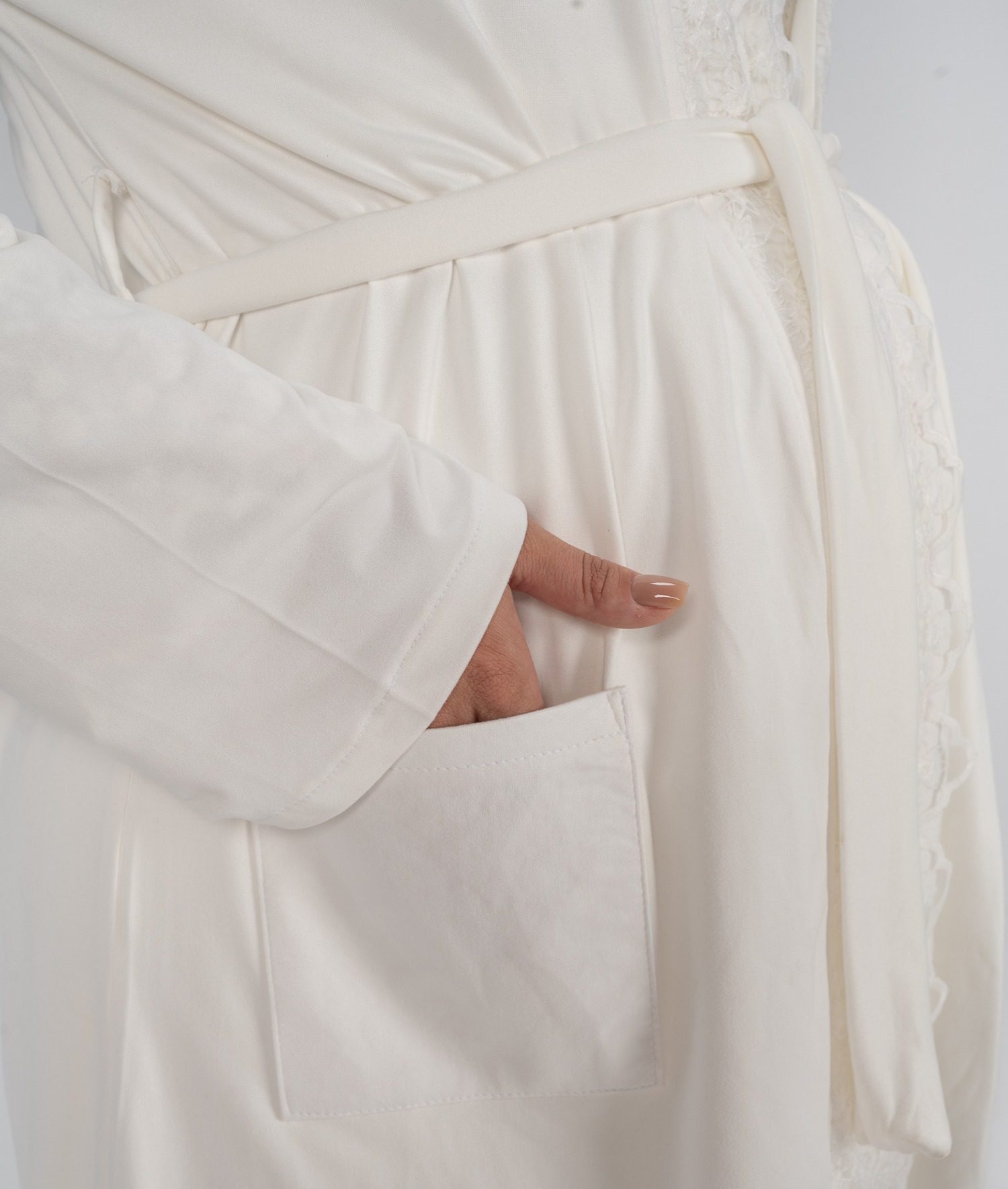 نسخة من استوديو الجلسة 218-2-2-1 (1)