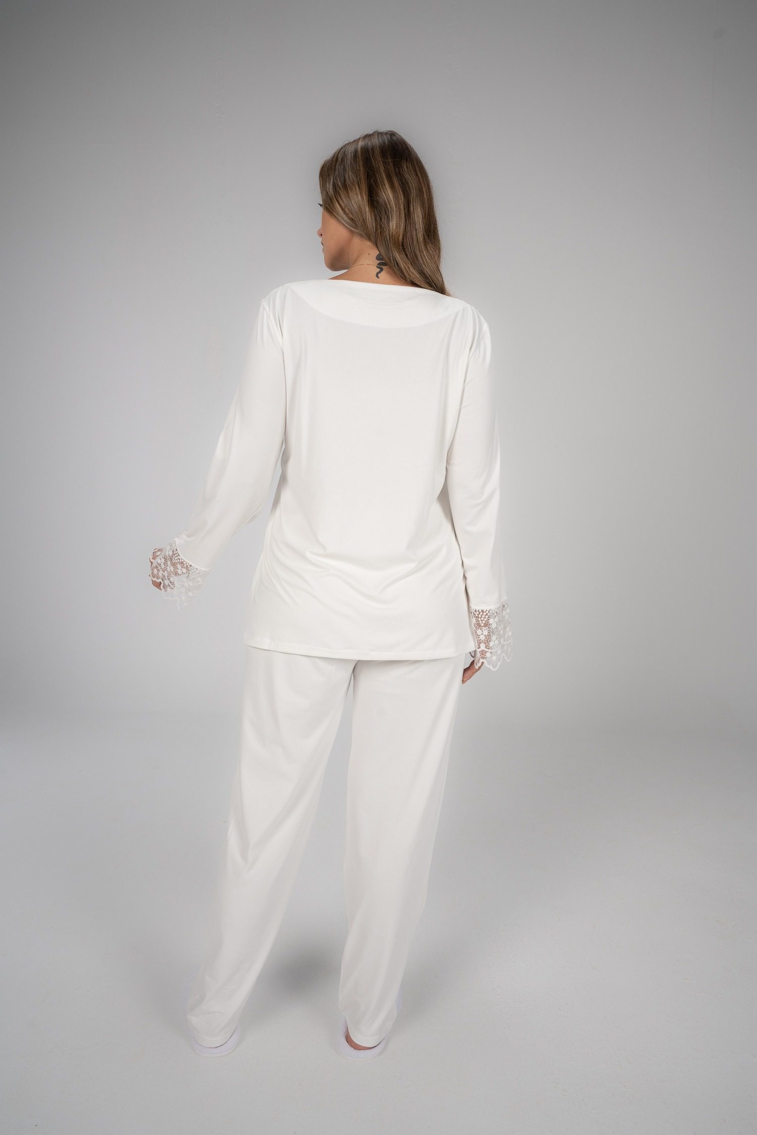 نسخة من جلسة الاستوديو 231-2-2-1