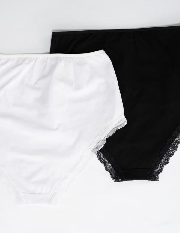 Soft, comfortable underwear with soft elegant lace.